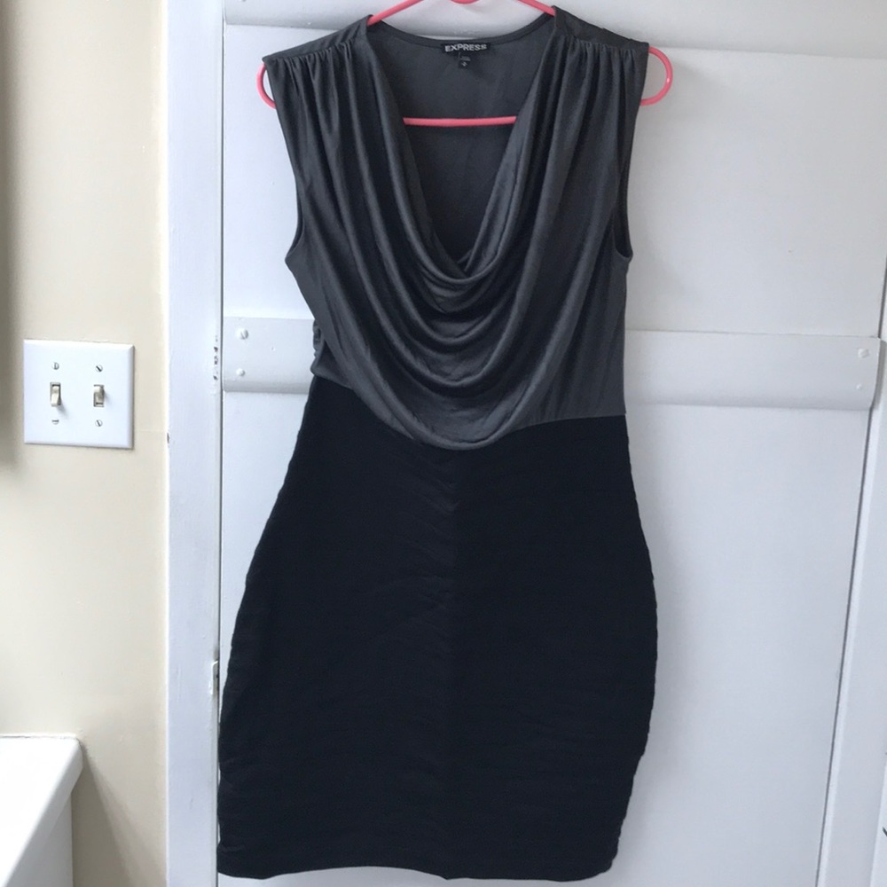 Women’s Express slouched dress size medium